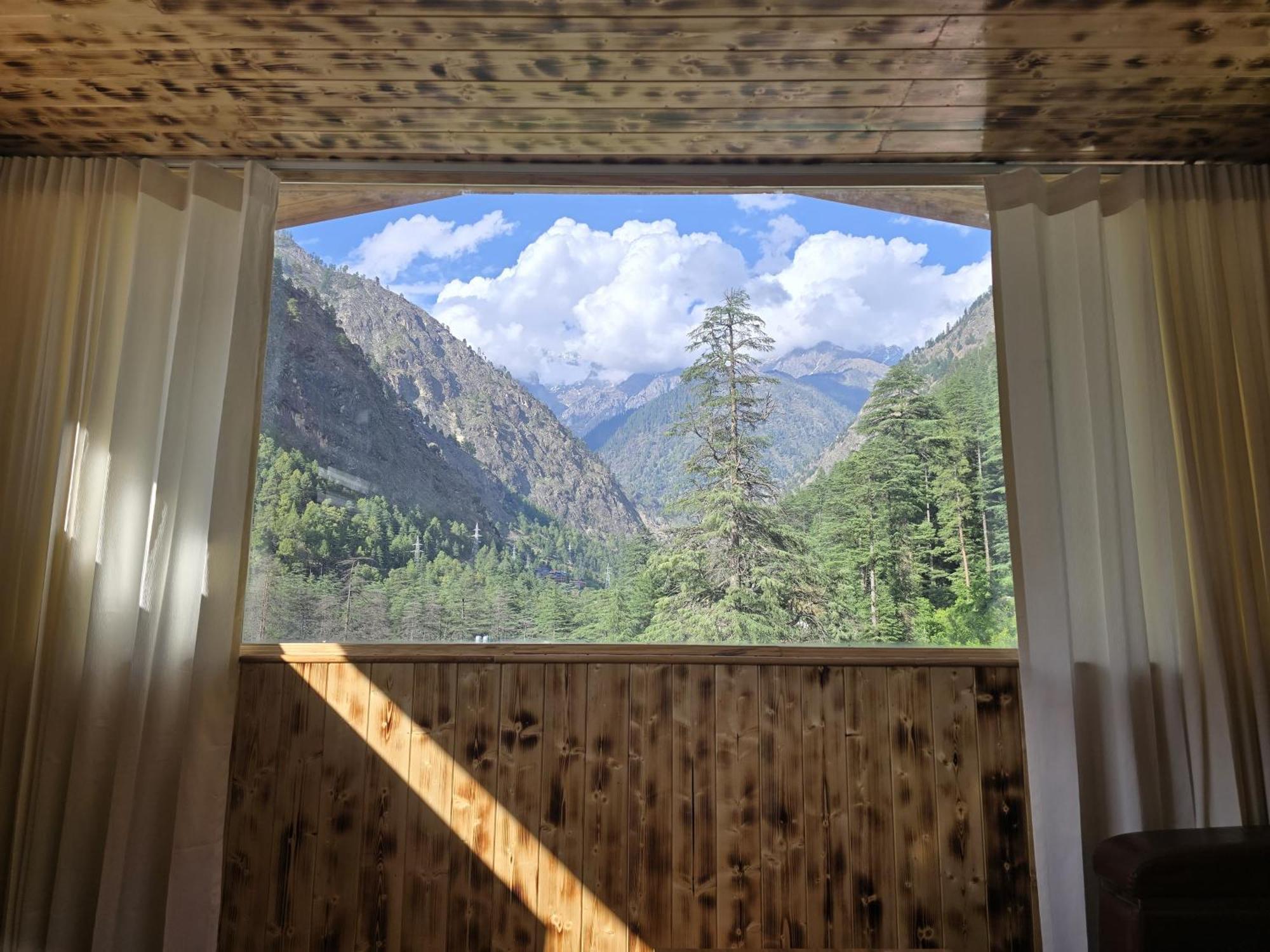 The Hillside Otel Kasol Dış mekan fotoğraf